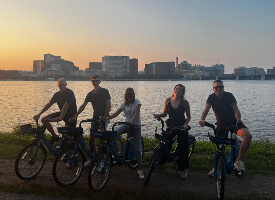 HubSpot Inbound 2023 Vet Digital Team fietstour